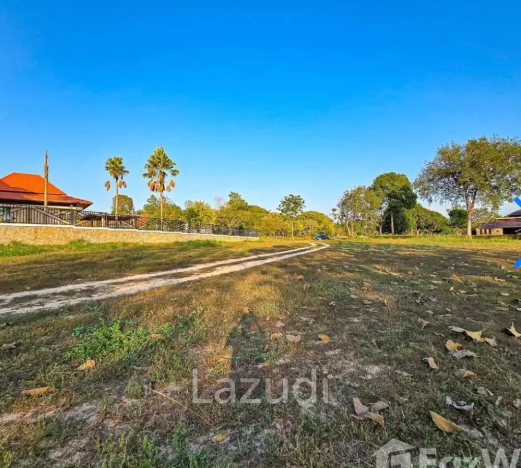 Prime 1-Rai Golf Course Land Plot at Phoenix Gold Golf