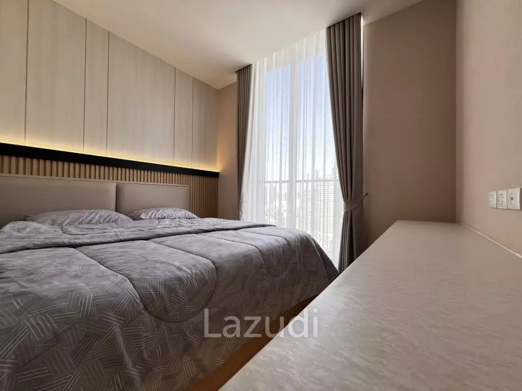 60 sqm high floor condo at NOBLE STATE 39 in Khlong Tan Nuea Bangkok