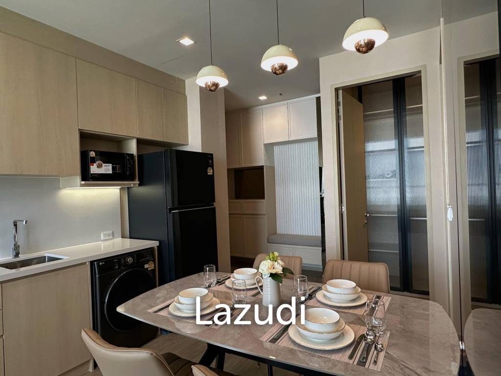 60 sqm high floor condo at NOBLE STATE 39 in Khlong Tan Nuea Bangkok