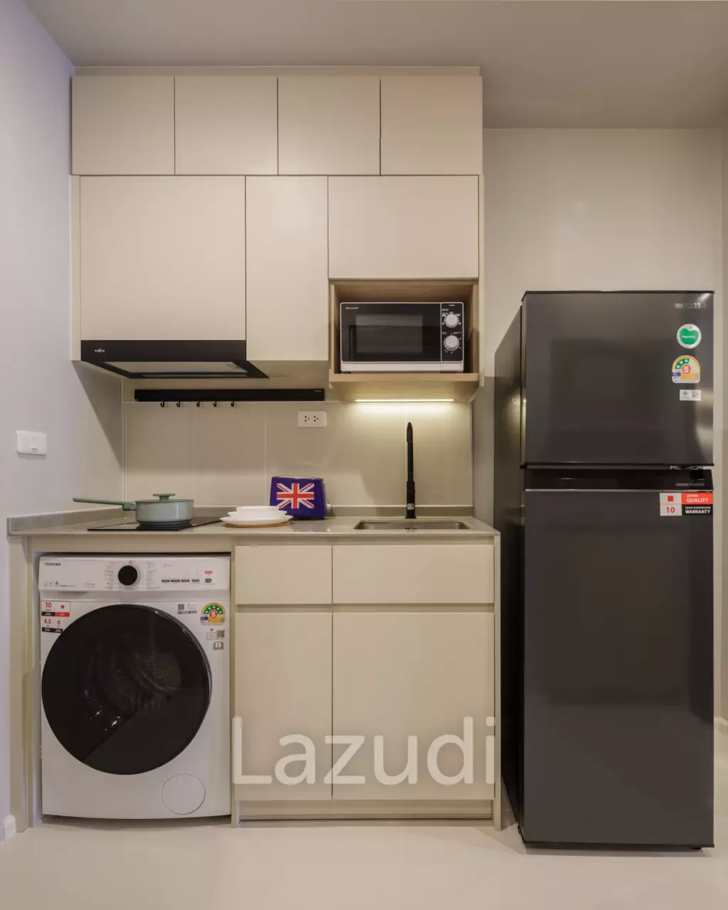 32 sqm modern 1 bedroom condo on 12th floor in Culture Thonglor Bangkok