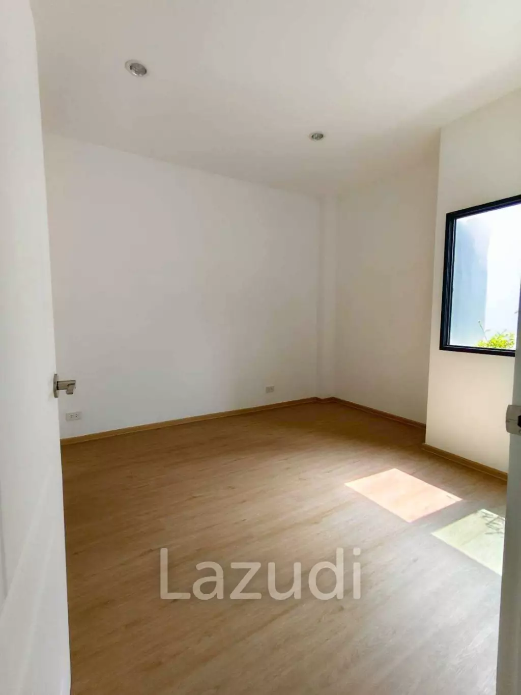 4 Bed Detached House Kingson Sukhumvit 101/1