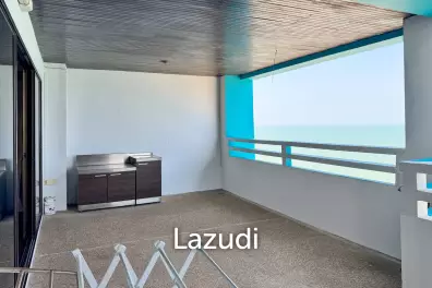 123 sqm sea view in Cha-Am Grand Condotel
