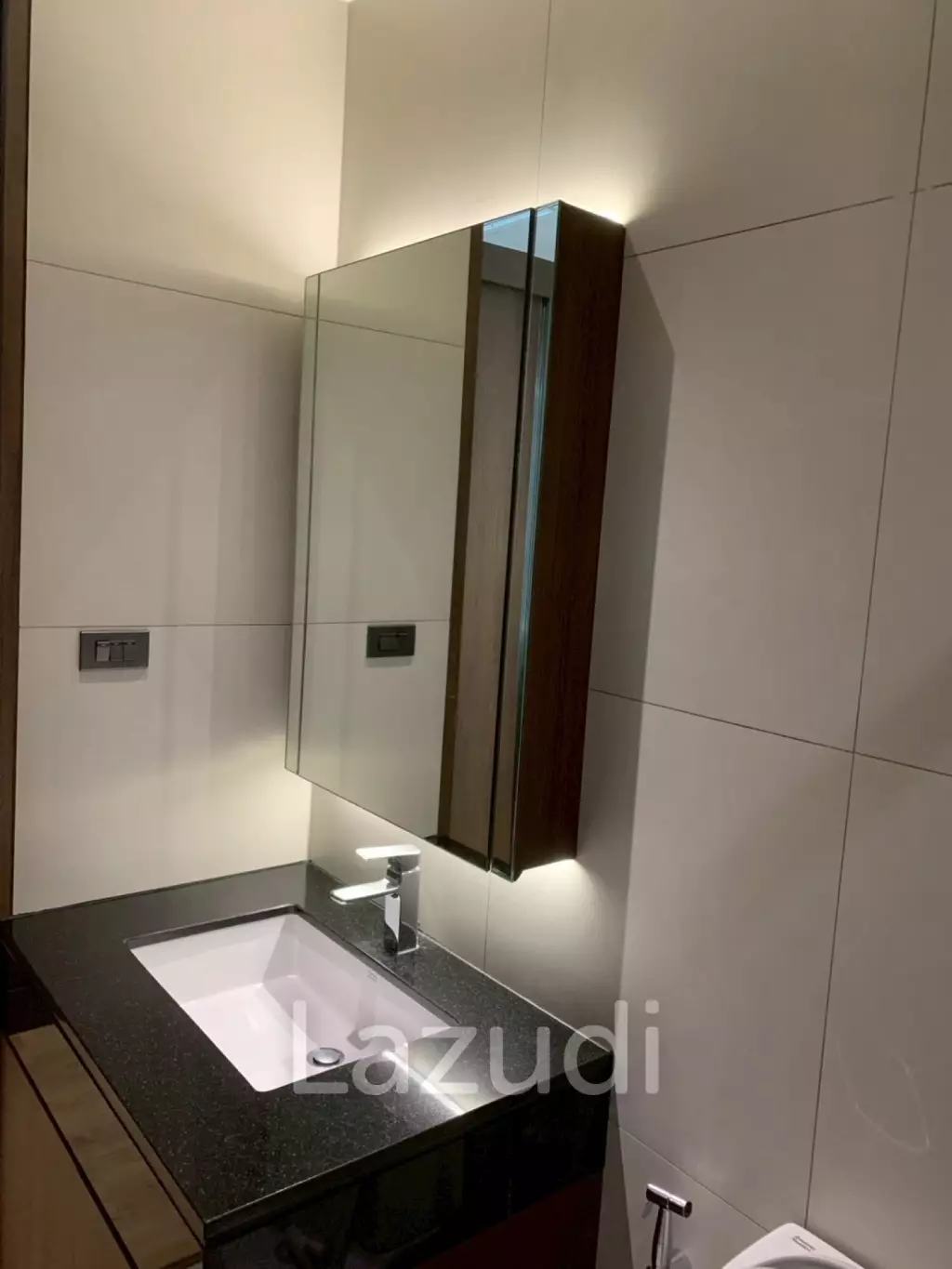260 Sqm 3 Bed Raveevan Space