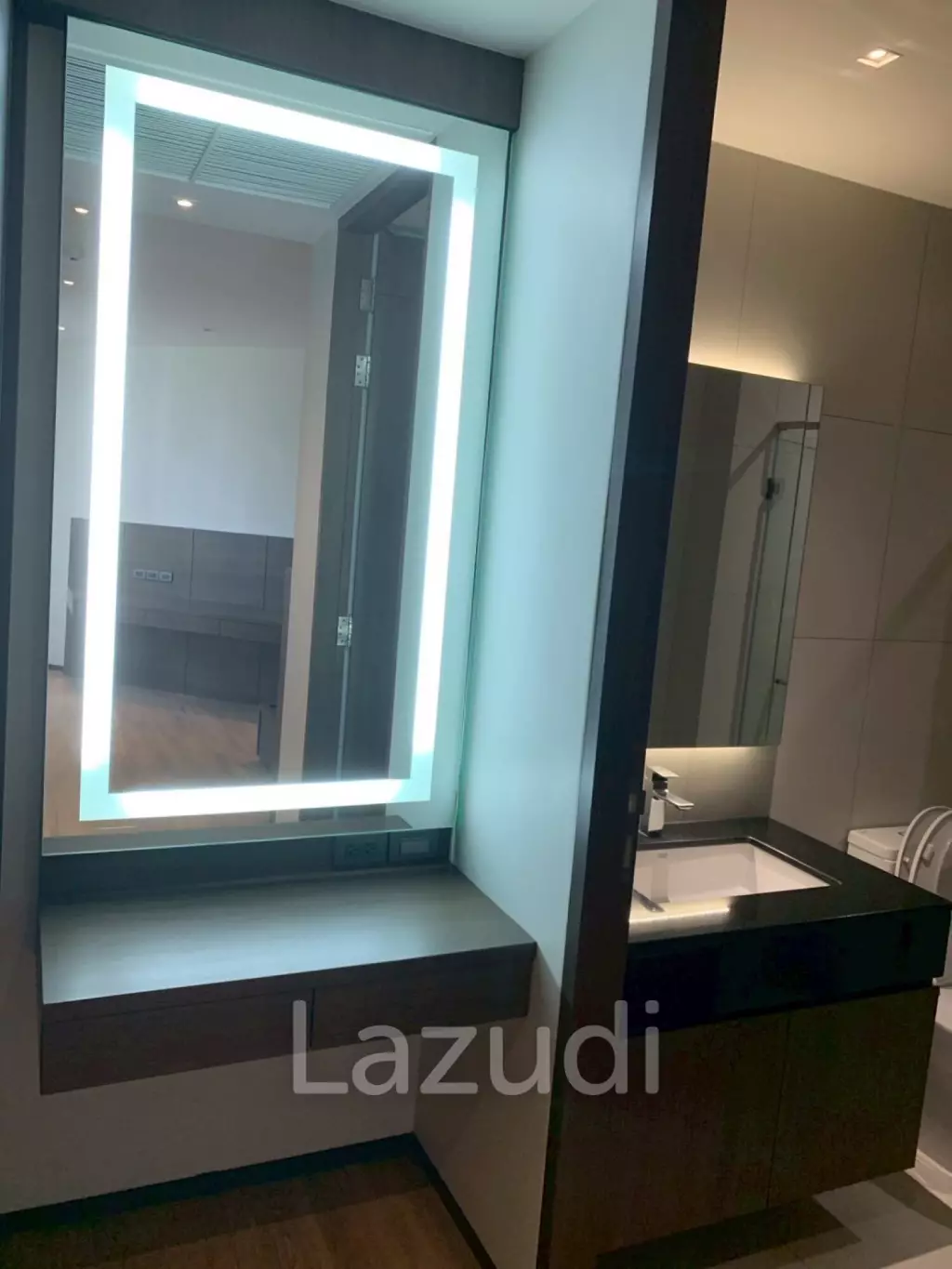 260 Sqm 3 Bed Raveevan Space