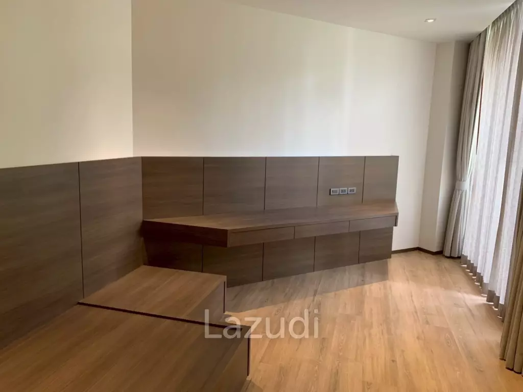 260 Sqm 3 Bed Raveevan Space