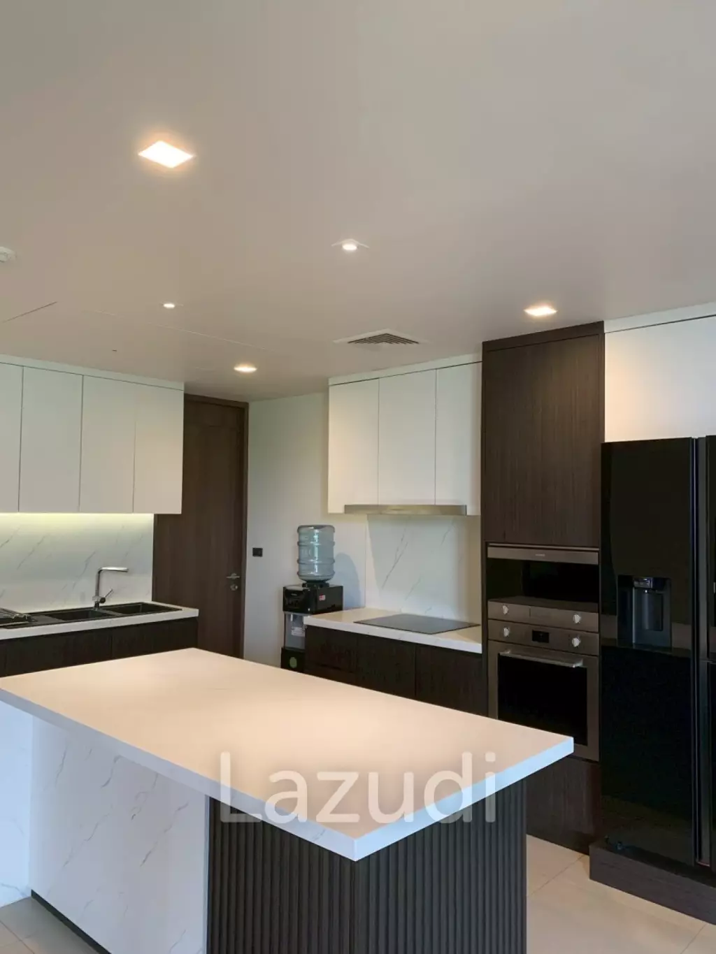 260 Sqm 3 Bed Raveevan Space