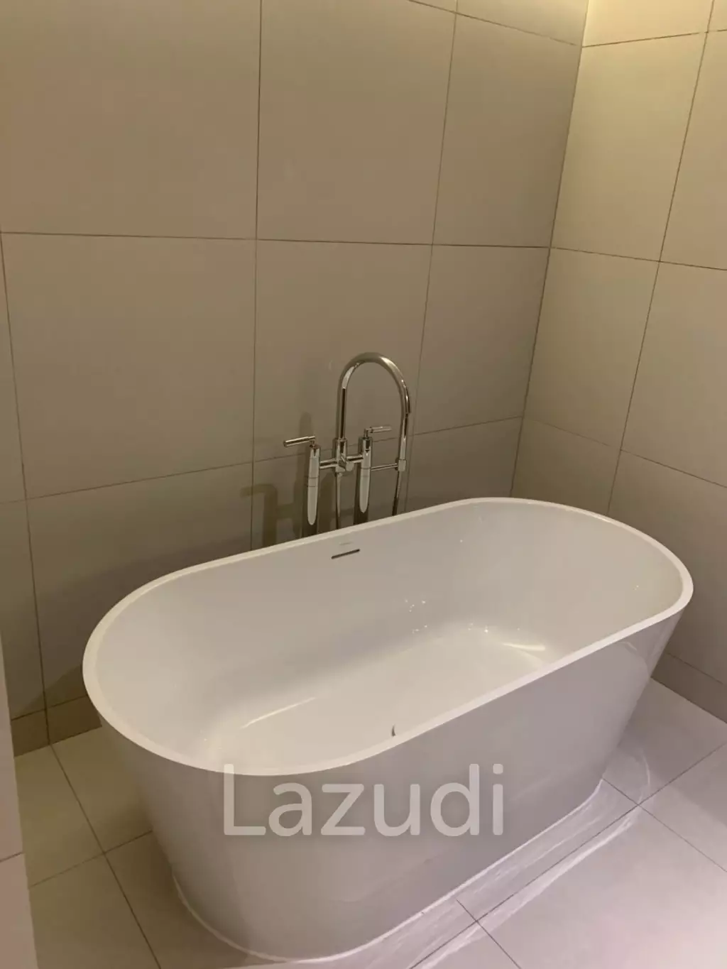 260 Sqm 3 Bed Raveevan Space
