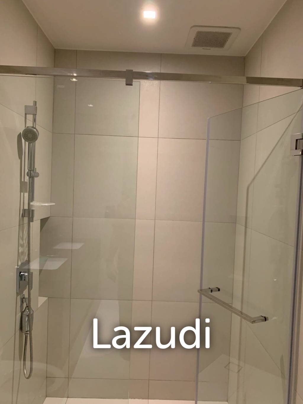 260 Sqm 3 Bed Raveevan Space