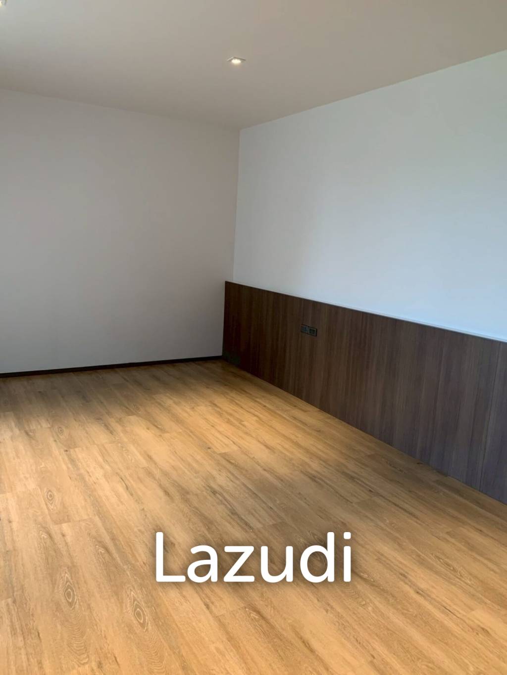 260 Sqm 3 Bed Raveevan Space