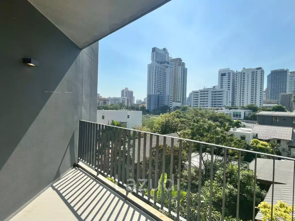 270 Sqm 3 Bed Raveevan Space