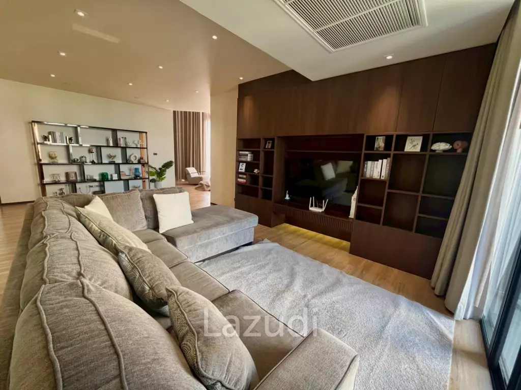 270 Sqm 3 Bed Raveevan Space