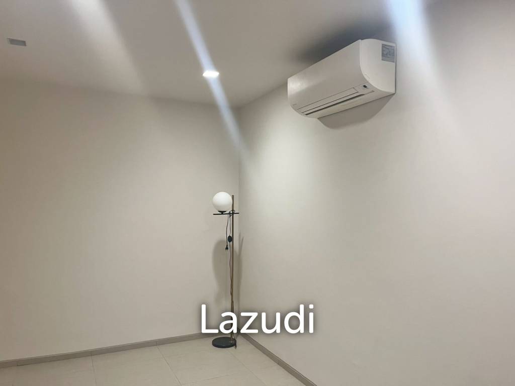 270 Sqm 3 Bed Raveevan Space