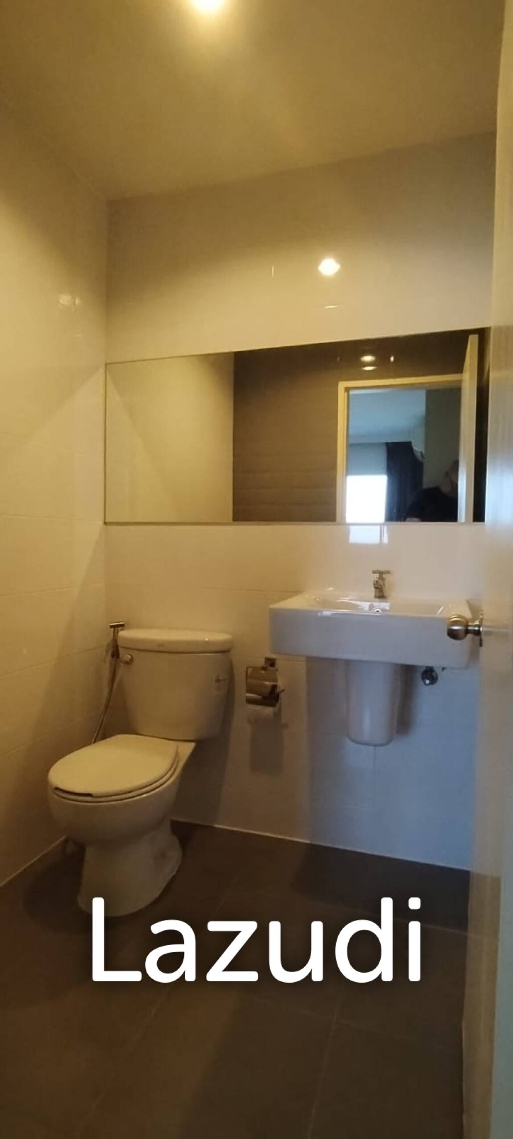 64 sqm 2 Bed Condo at Aspire Sukhumvit 48 Phra Khanong