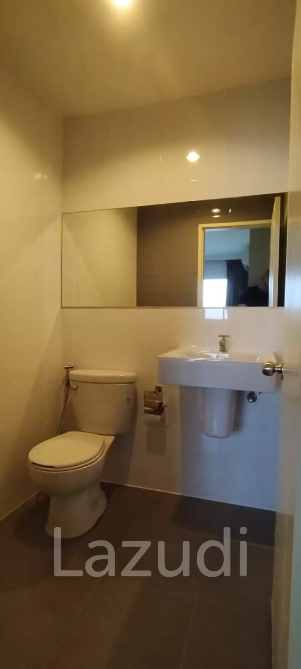64 sqm 2 Bed Condo at Aspire Sukhumvit 48 Phra Khanong