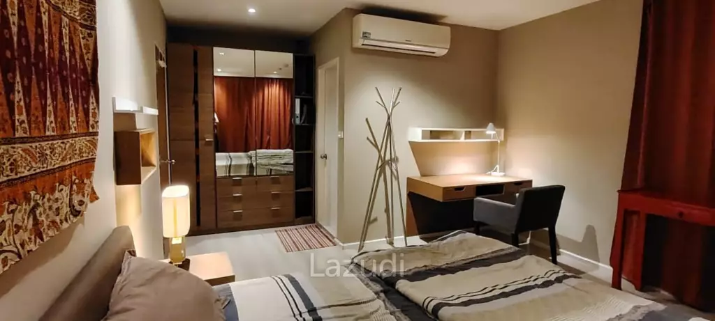 64 sqm 2 Bed Condo at Aspire Sukhumvit 48 Phra Khanong