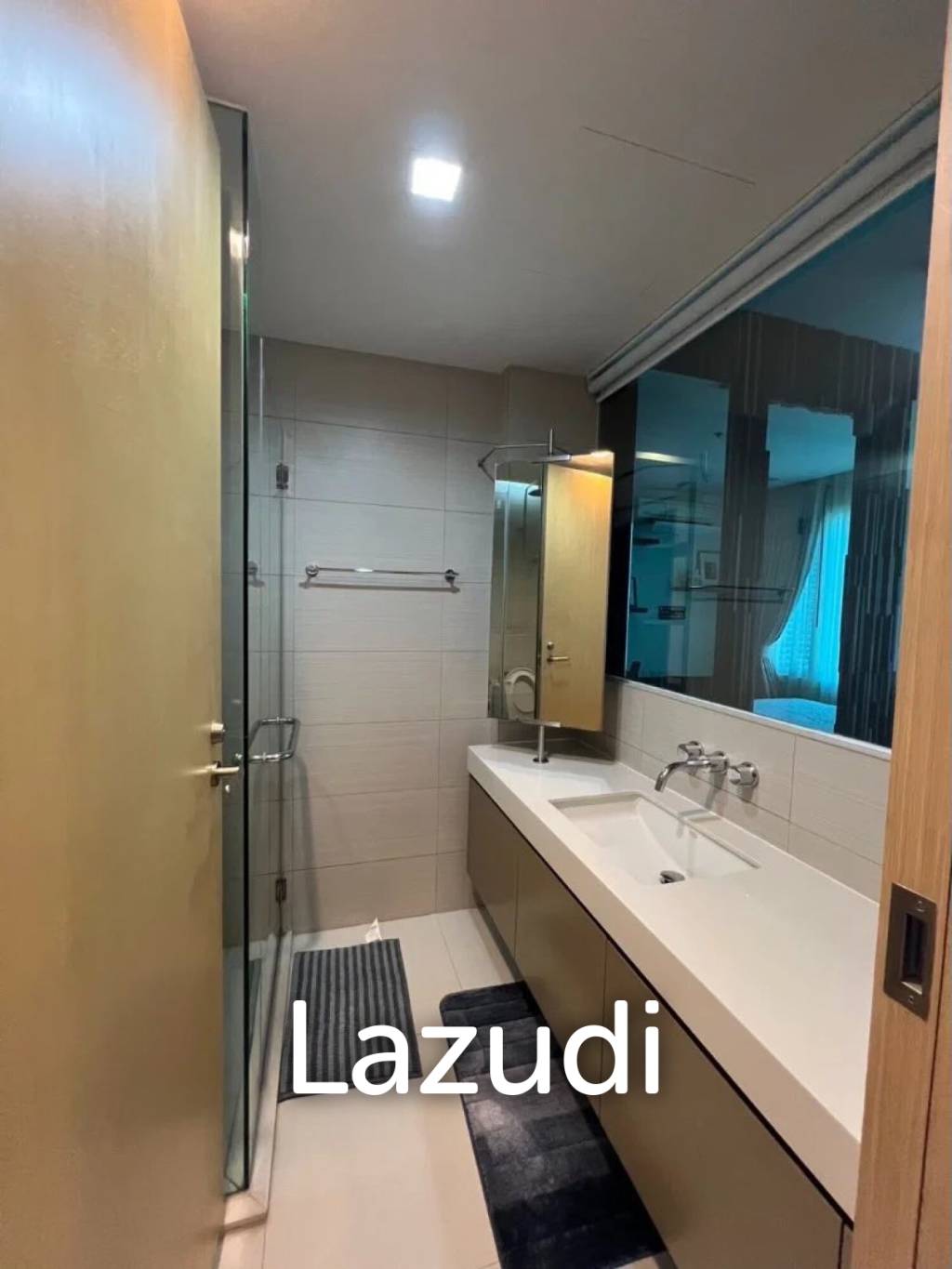 52 sqm high-floor 1 bedroom condo at Siri at Sukhumvit Phra Khanong Bangkok