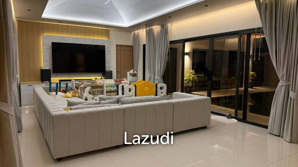 4-Bedroom Pool Villa for Rent in Soi Naya, Rawai