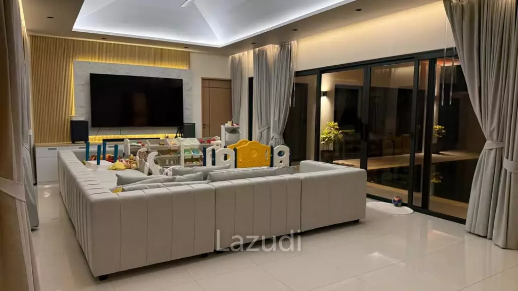 4-Bedroom Pool Villa for Rent in Soi Naya, Rawai