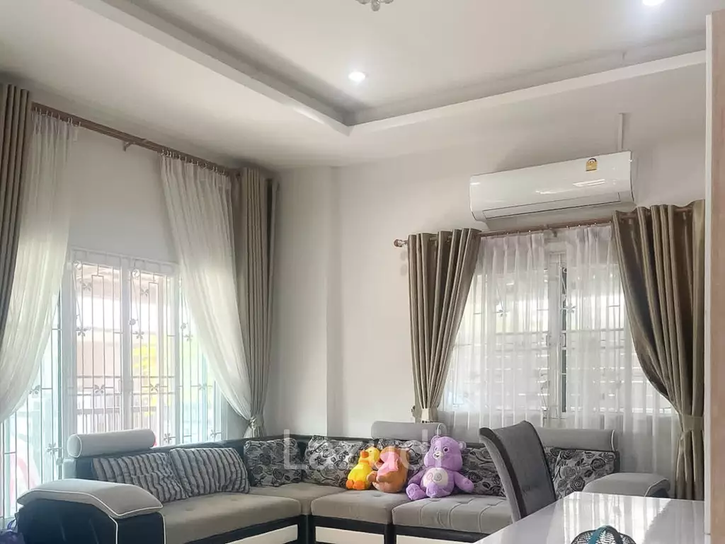 3 bedroom detached house in Wang Phong Pran Buri