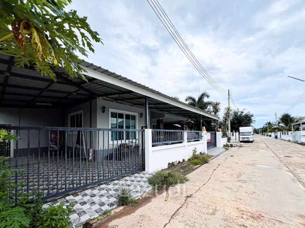 บ้านเดี่ยวชั้นเดียว 135 ตร.ม. ทำเลวังพง ปราณบุรี
