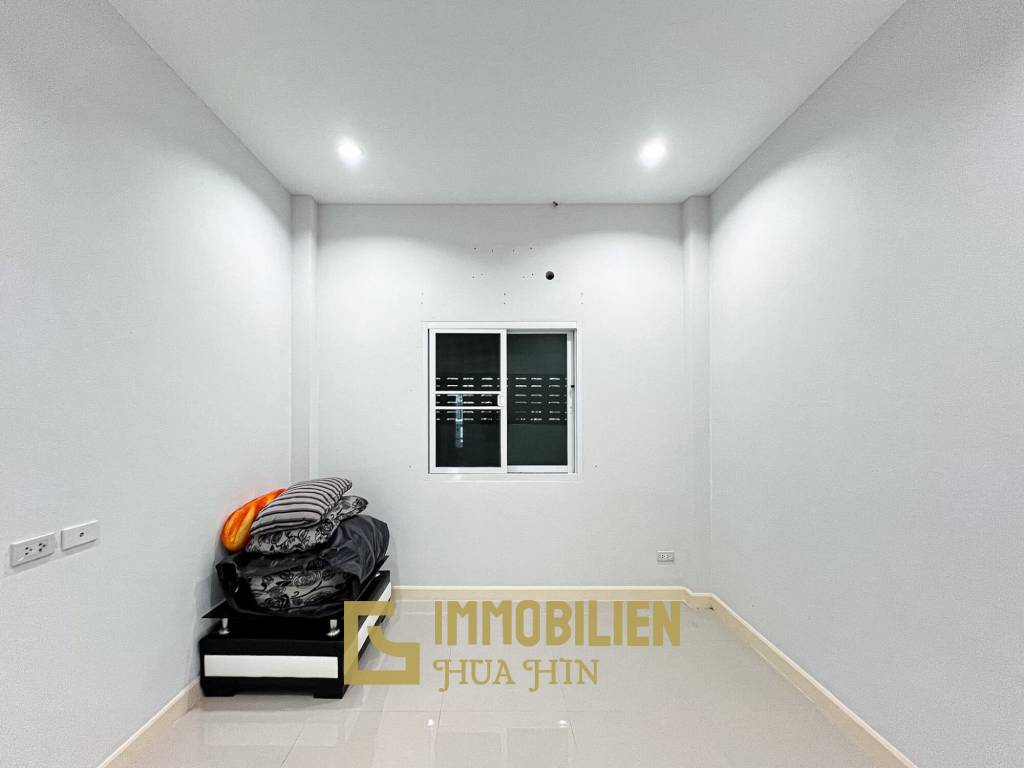 Preiswert / Komplett möbliert / 3 Schlafzimmer