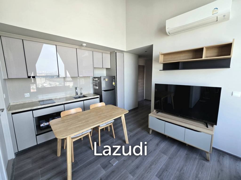 44 sqm loft-style 1 bedroom condo on high floor in Phaya Thai Bangkok