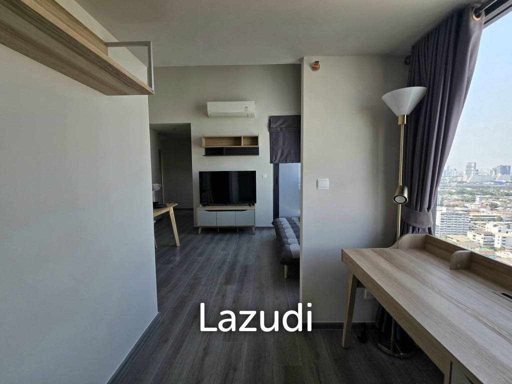 44 sqm loft-style 1 bedroom condo on high floor in Phaya Thai Bangkok