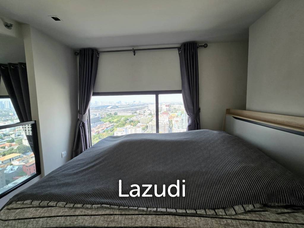 44 sqm loft-style 1 bedroom condo on high floor in Phaya Thai Bangkok