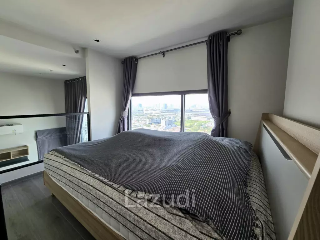 44 sqm loft-style 1 bedroom condo on high floor in Phaya Thai Bangkok