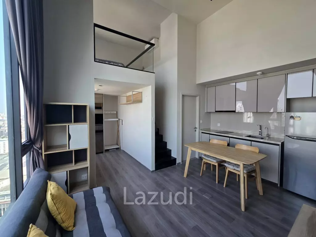 44 sqm loft-style 1 bedroom condo on high floor in Phaya Thai Bangkok