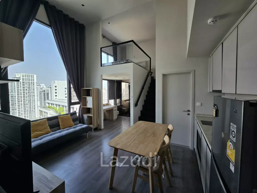 44 sqm loft-style 1 bedroom condo on high floor in Phaya Thai Bangkok