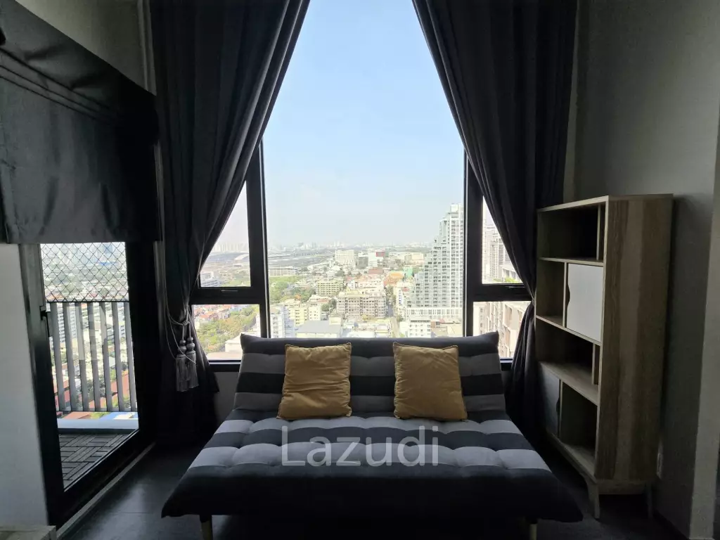 44 sqm loft-style 1 bedroom condo on high floor in Phaya Thai Bangkok