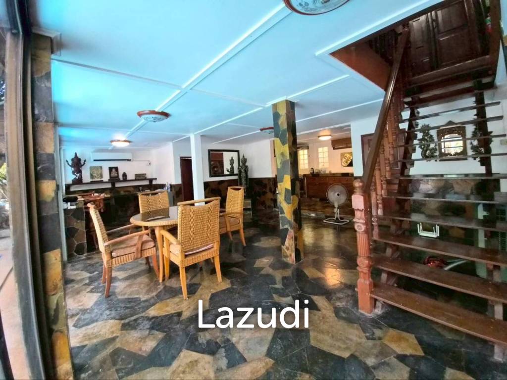 Charming Two-Storey Thai Style House with Private Pool