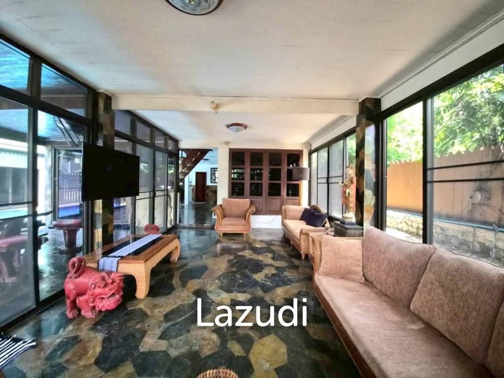Charming Two-Storey Thai Style House with Private Pool