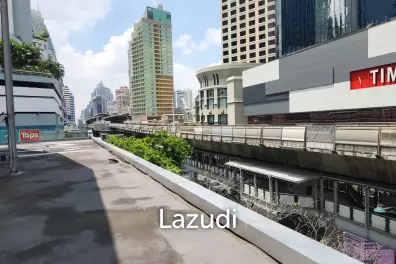 1150SQM of the Rarest Low-Rise Rooftop Opportunity in Bangkok! Overseeing Sukhumvit Main Road Asoke Station in Bustling Retail Building