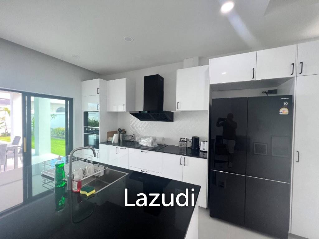MODA HARMONY : New Modern 3 Bed 4 Bath Pool Villa with Solar