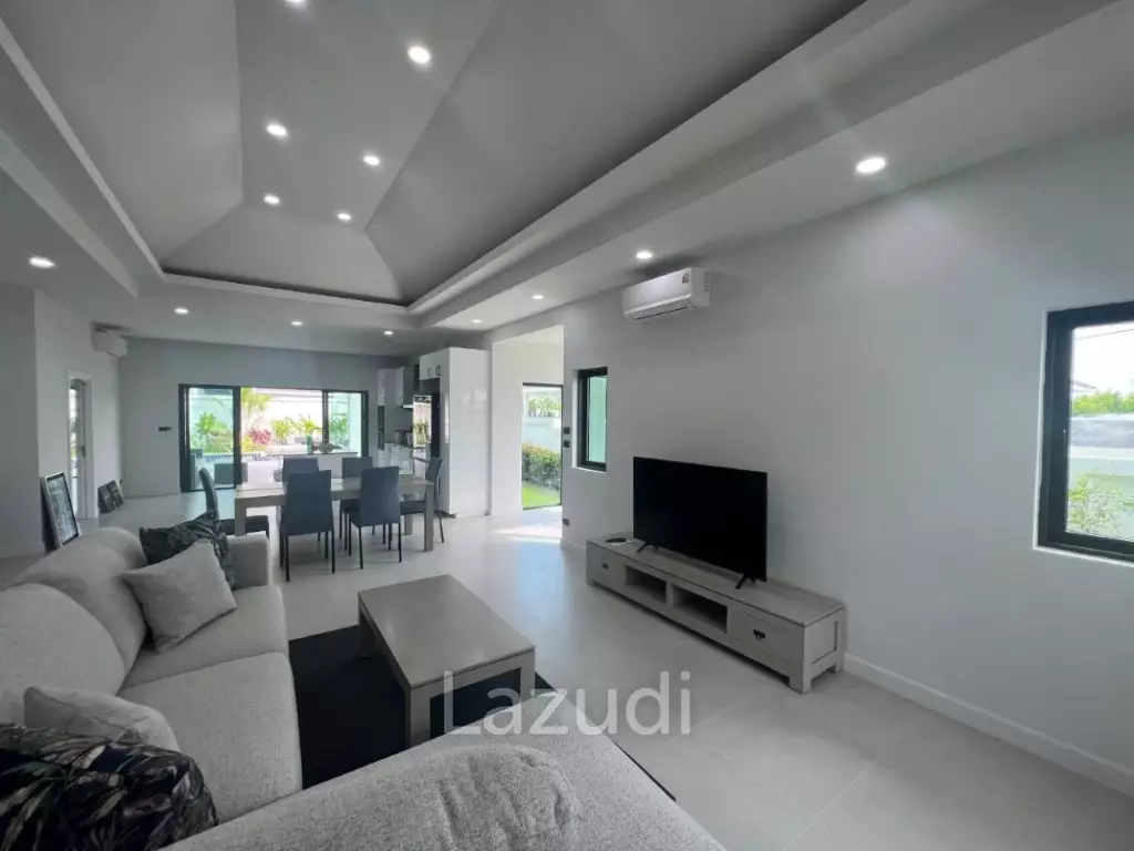MODA HARMONY : New Modern 3 Bed 4 Bath Pool Villa with Solar