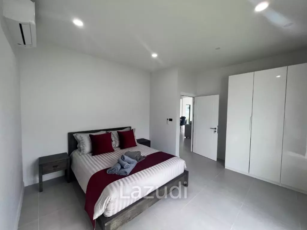 MODA HARMONY : New Modern 3 Bed 4 Bath Pool Villa with Solar