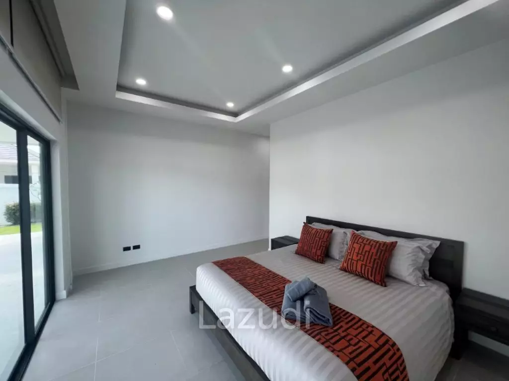 MODA HARMONY : New Modern 3 Bed 4 Bath Pool Villa with Solar