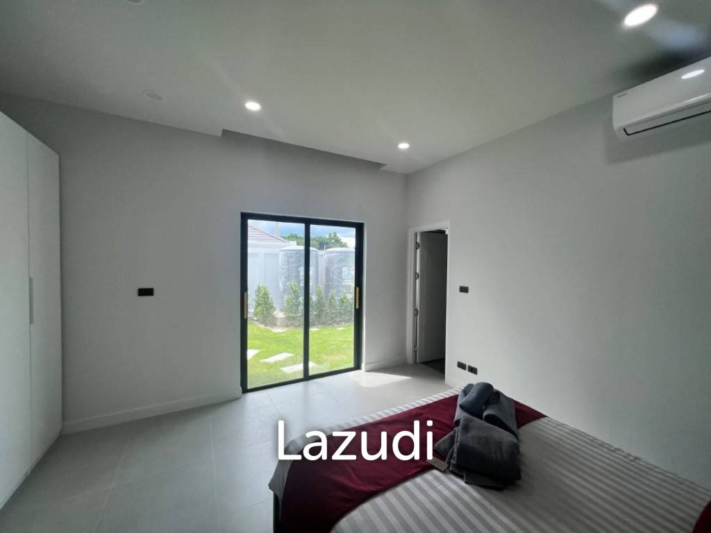 MODA HARMONY : New Modern 3 Bed 4 Bath Pool Villa with Solar