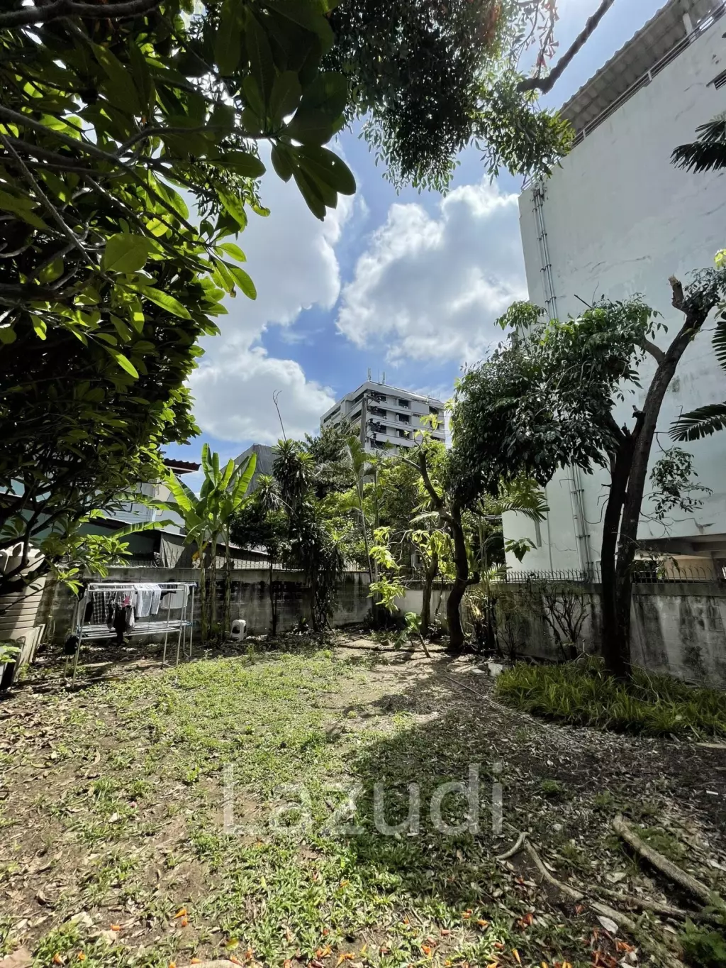 4 Bed Detached House 126.9sq.w For Sale in Asoke