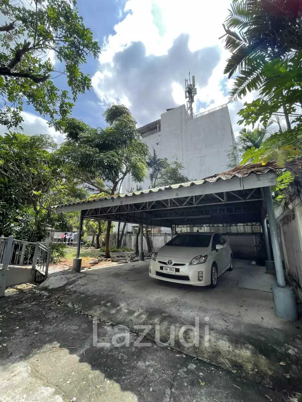 4 Bed Detached House 126.9sq.w For Sale in Asoke