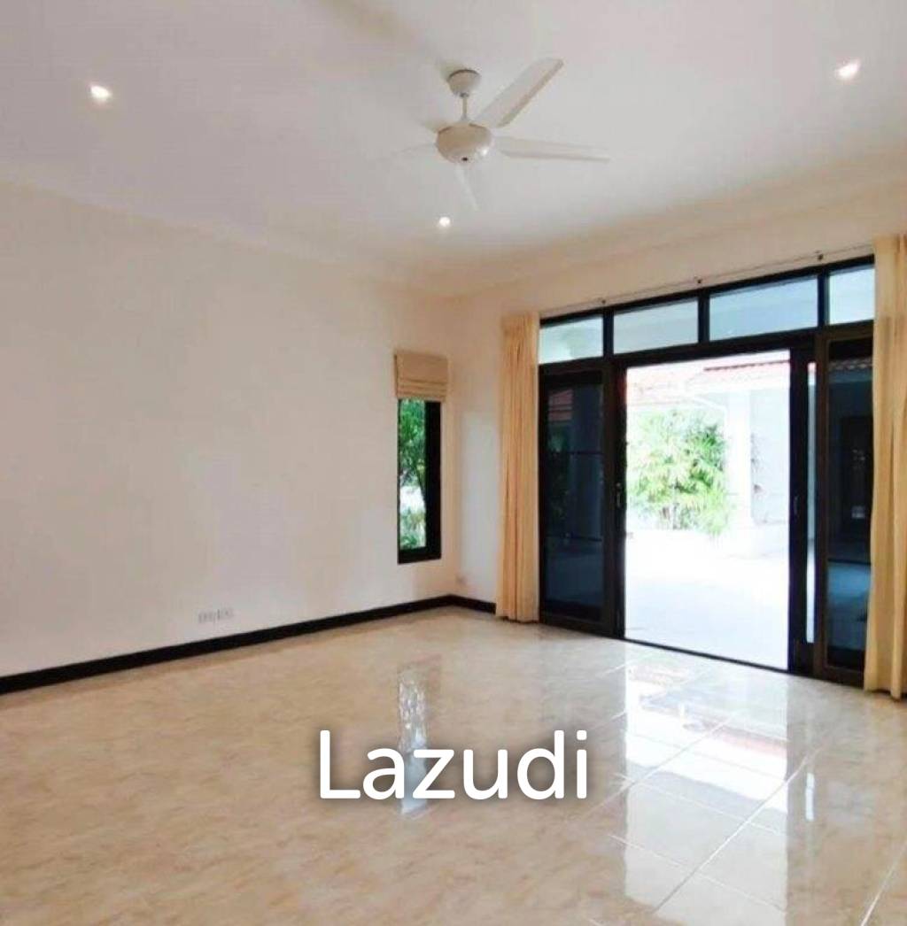 PALM HILLS HOMES : Luxury 3 bed Pool Villa On Golf Course