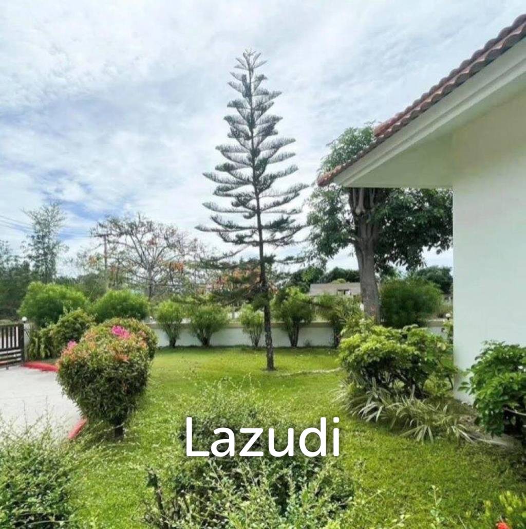 PALM HILLS HOMES : Luxury 3 bed Pool Villa On Golf Course