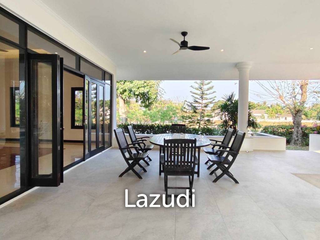 PALM HILLS HOMES : Luxury 3 bed Pool Villa On Golf Course