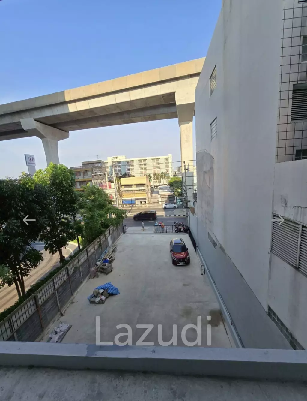 645 sqm 4-Storey Mixed-Use Building in Bang Son Ban Pho Chachoengsao