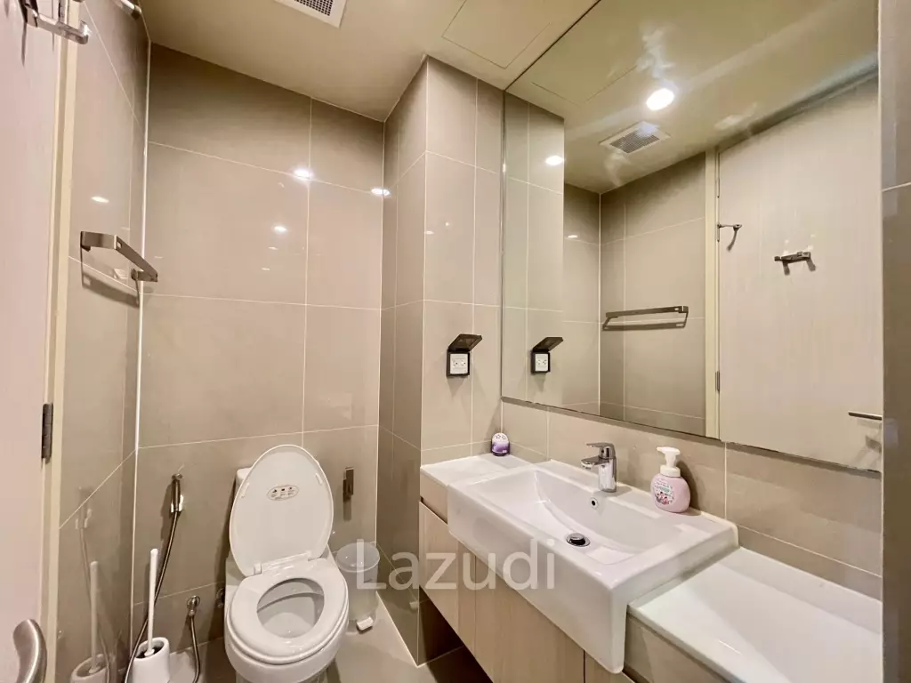 35.0 Sqm 1 Bed 1 Bath For Rent at Noble Recole Sukhumvit 1
