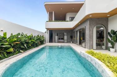2-Storey Pool Villa for Rent Near HeadStart International School