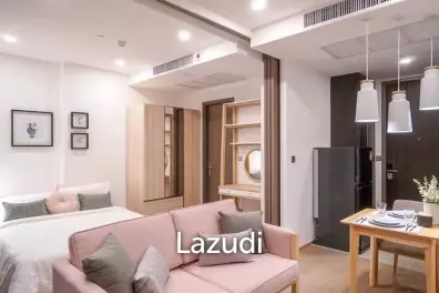 31 sqm high-floor condo at Ashton Chula-Silom in Si Phraya Bang Rak