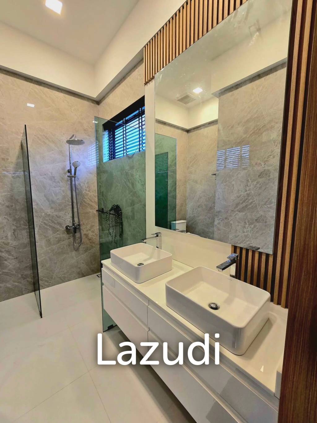 99 VILLAGE : Modern 4 Bed Pool Villa near Black Mountain area